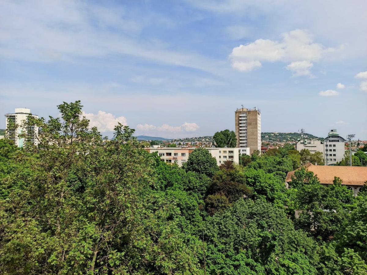 Sunny Apartment Budapest Bagian luar foto